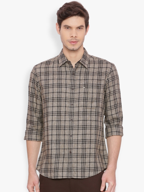 

Basics Men Brown & Black Slim Fit Checked Casual Shirt