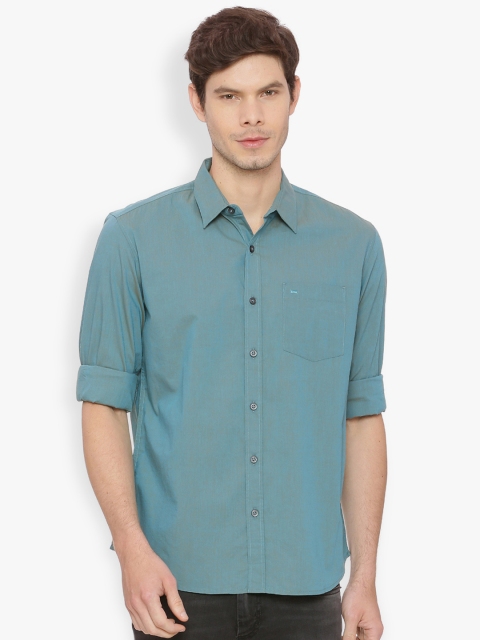 

Basics Men Green Slim Fit Solid Casual Shirt
