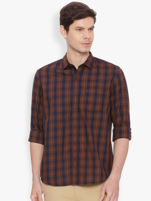 

Basics Men Brown & Navy Blue Slim Fit Checked Casual Shirt