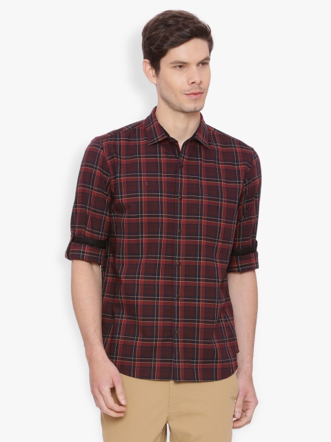 

Basics Men Maroon Slim Fit Checked Casual Shirt