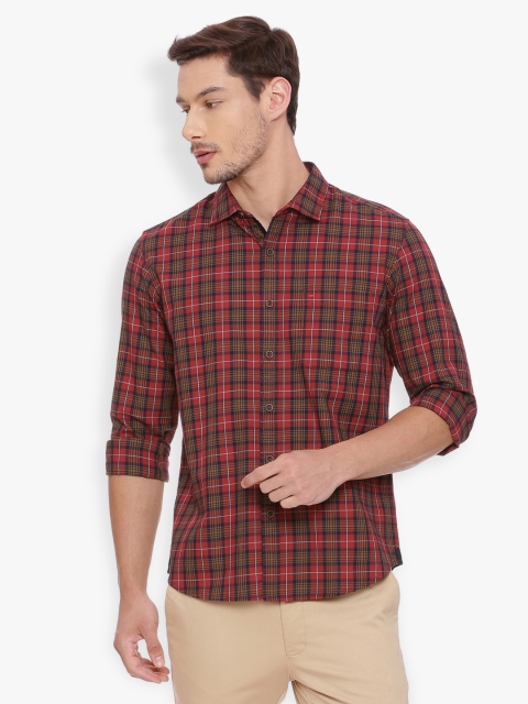 

Basics Men Red Slim Fit Checked Casual Shirt
