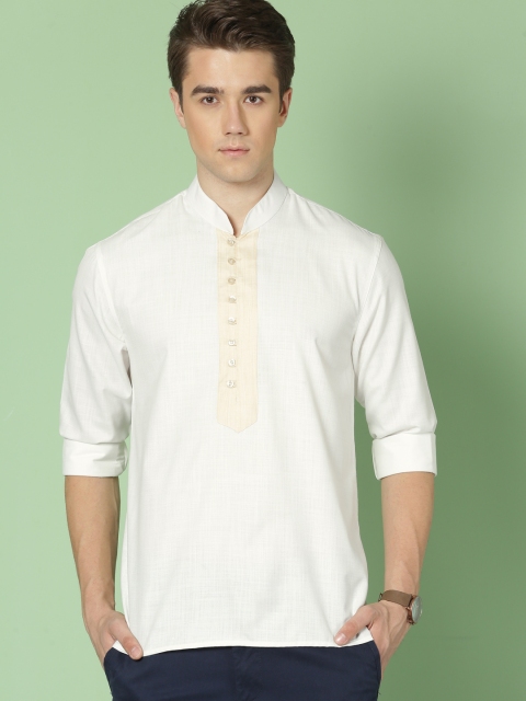 

House of Pataudi Men White Solid Straight Kurta