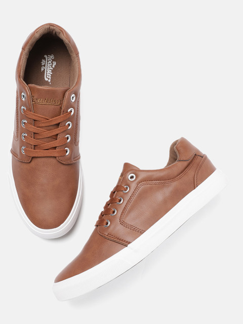 

Roadster Men Brown Sneakers