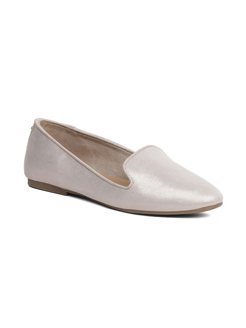 

Call It Spring Women Rose Gold Loafers