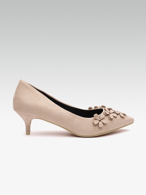 

Carlton London Women Beige Solid Pumps