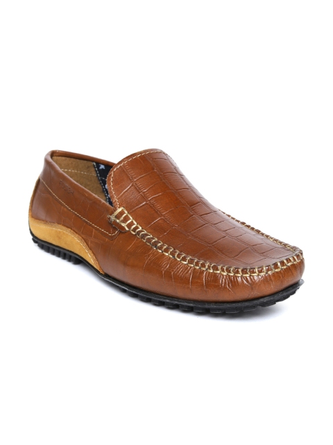 

Ruosh Men Brown Croc-Textured Leather Driving Shoes, Black