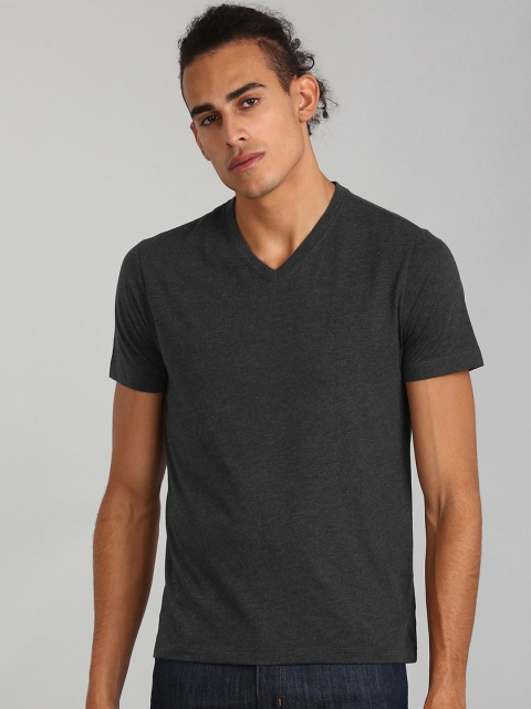 

GAP Men Charcoal Grey Short Sleeve V-Neck T-Shirt