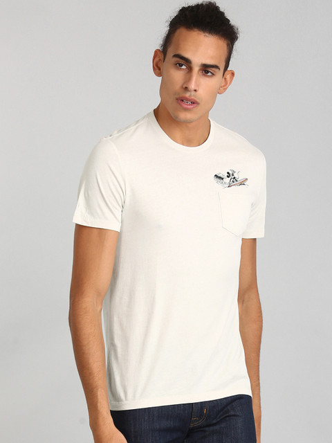

GAP Men White Printed Round Neck T-shirt