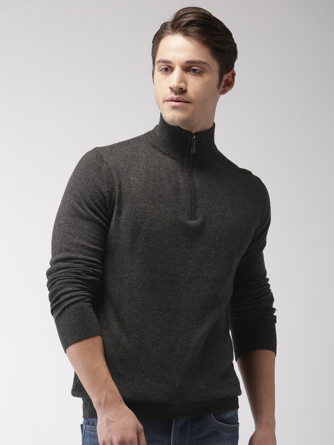 

Celio Men Charcoal Grey Solid Pullover