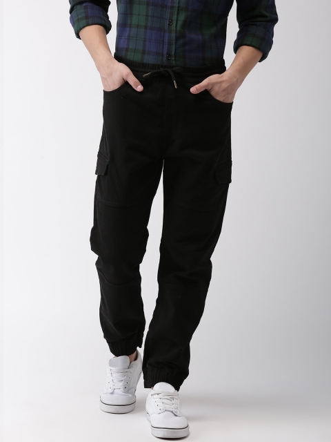 

FOREVER 21 Men Black Regular Fit Solid Cargos
