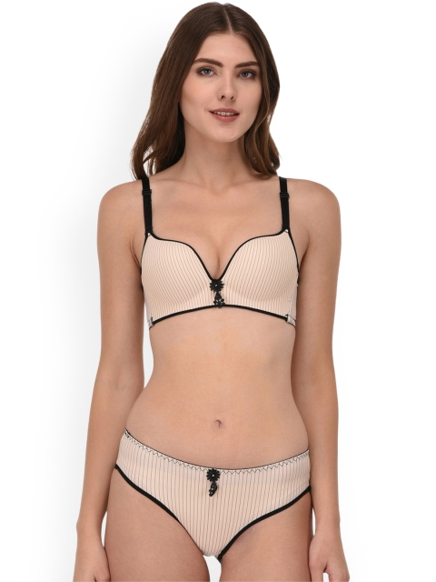 

Quttos Wome Beige and Black Lingerie Set QT-ST-666-BEG