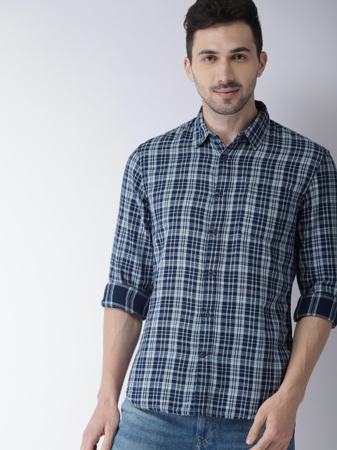

Celio Men Blue Regular Fit Checked Casual Shirt