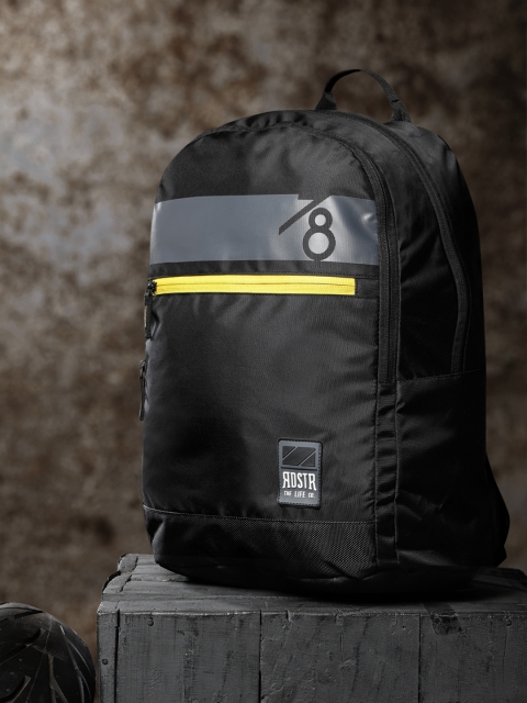 

Roadster Unisex Black Solid Backpack