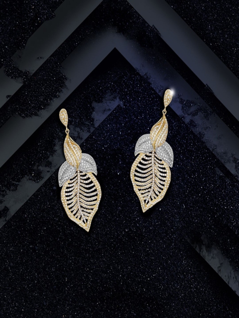 

shaze Gold-Toned Leaf Shaped Drop Earrings