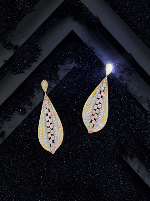 

shaze Gold-Plated Antique Contemporary Drop Earrings