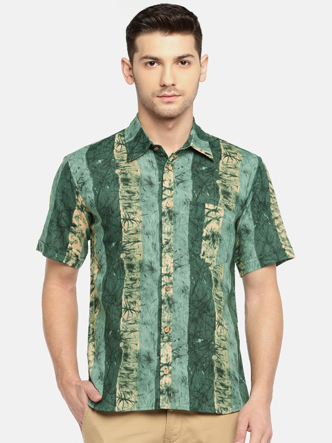 

SOHO By MAFATLAL Men Green Regular Fit Printed Casual Shirt
