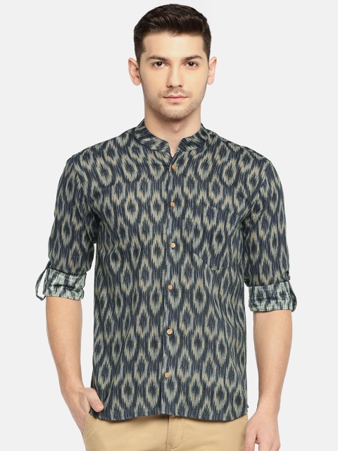 

SOHO By MAFATLAL Men Grey & Black Slim Fit Printed Casual Shirt