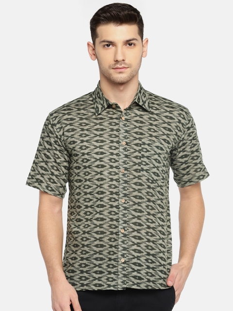 

SOHO By MAFATLAL Men Beige & Black Slim Fit Printed Casual Shirt