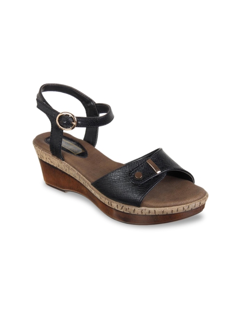 

Flat n Heels Women Black Solid Sandals