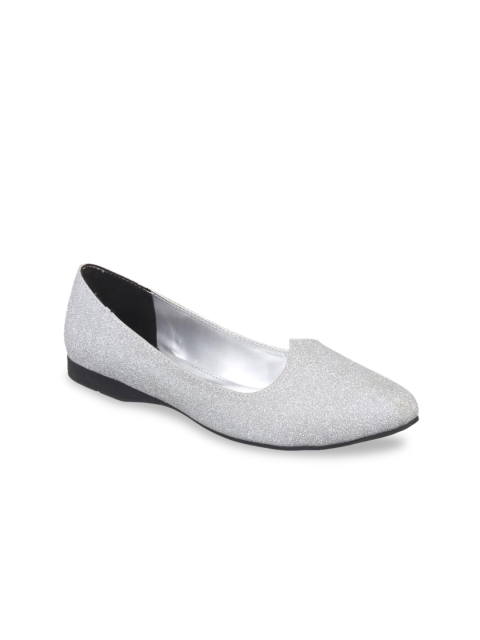 

Flat n Heels Women Silver-Toned Solid Synthetic Ballerinas