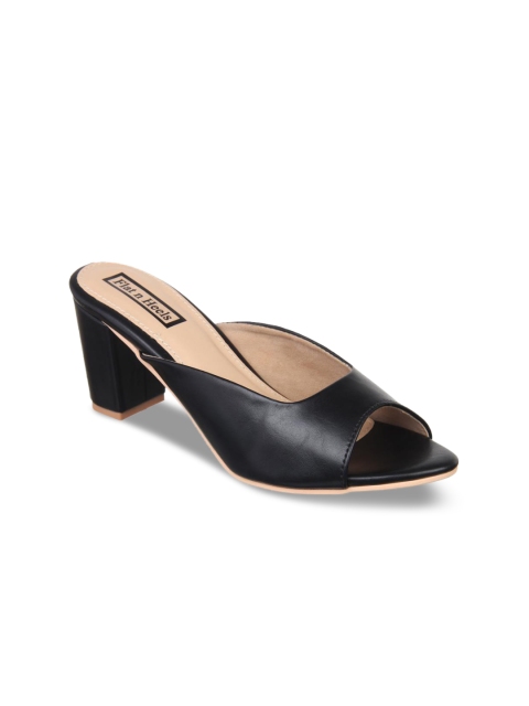 

Flat n Heels Women Black Solid Heels
