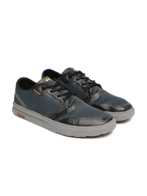

Quiksilver Men Grey & Black Printed Sneakers