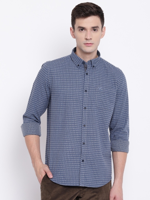 

Blackberrys Men Blue & Off-White Slim Fit Checked Casual Shirt