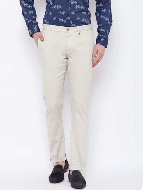 

Blackberrys Men Beige Regular Fit Solid Trousers