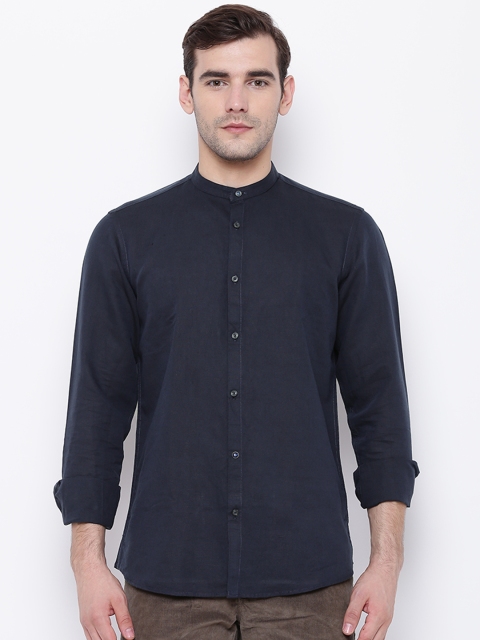 

Blackberrys Men Navy Blue Slim Fit Solid Casual Shirt