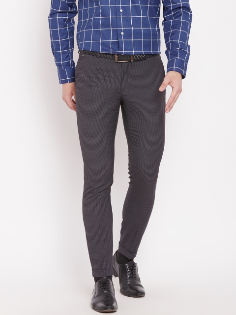 

Blackberrys Men Charcoal Grey Sharp Fit Checked Formal Trousers