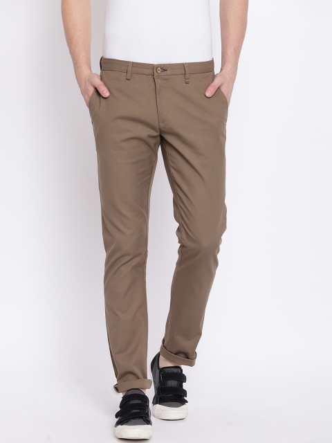 

Blackberrys Men Olive Brown Regular Fit Solid Trousers