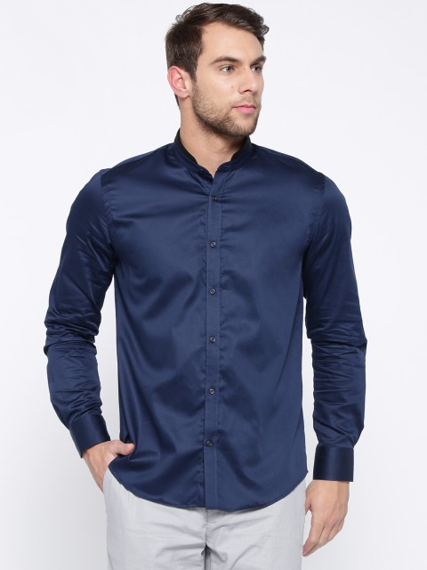 

Blackberrys Men Navy Blue Slim Fit Solid Smart Casual Shirt