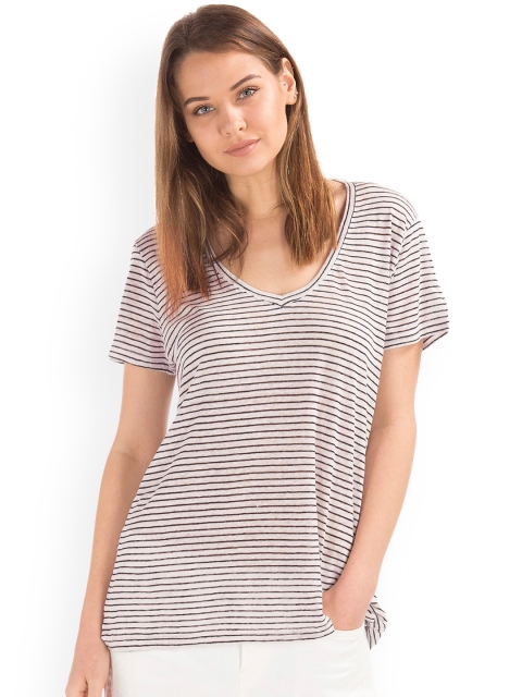 

GAP Women Black & White Linen V-Neck Slim T-Shirt