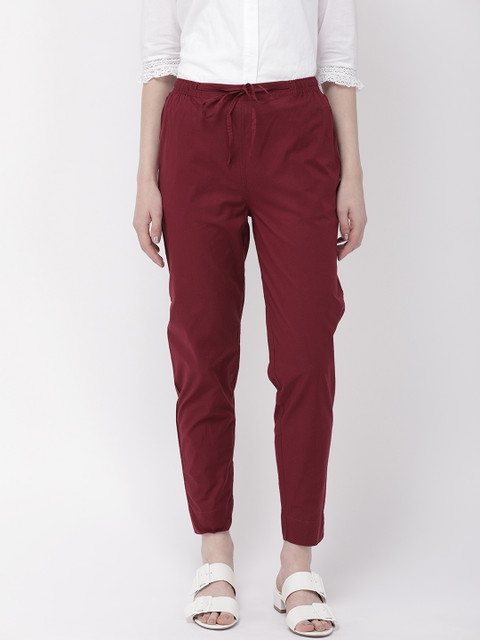 

Go Colors Women Maroon Regular Fit Solid Cropped Cotton Trousers