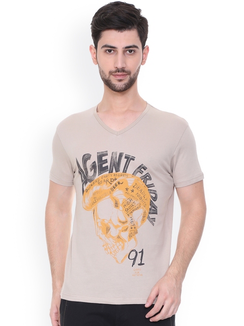 

People Men Beige Printed V-Neck T-shirt