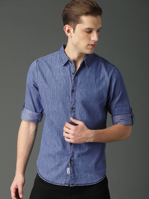 

Roadster Fast and Furious Men Blue Regular Fit Printed Denim Casual Shirt