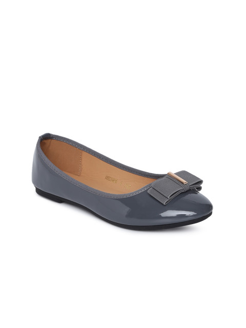 

Van Heusen Woman Women Grry Solid Ballerinas, Grey