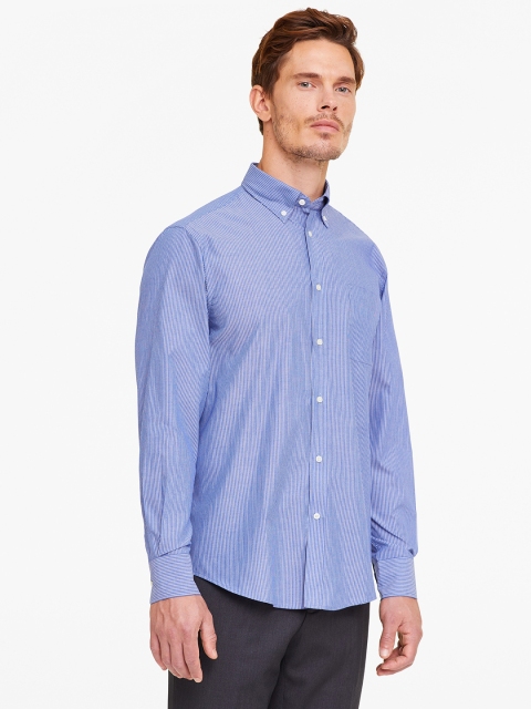 

OVS Men Blue & White Regular Fit Easy Iron Striped Casual Shirt