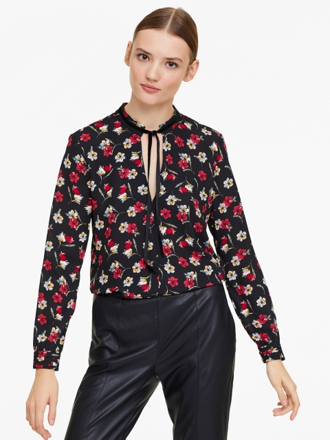 

OVS Women Black & Red Printed Top