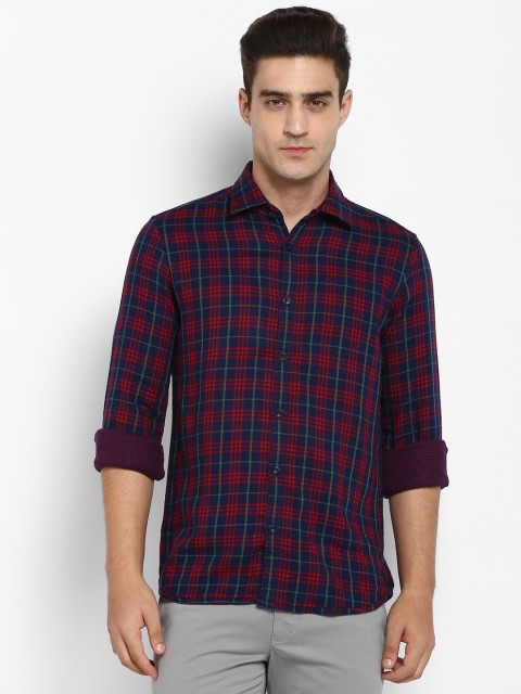 

Parx Men Navy Blue & Red Slim Fit Checked Casual Shirt