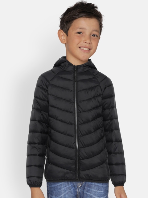 

Marks & Spencer Boys Black Solid Padded Jacket