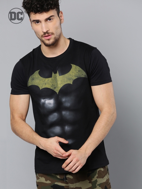 

Justice League Men Black & Yellow Printed Round Neck T-shirt