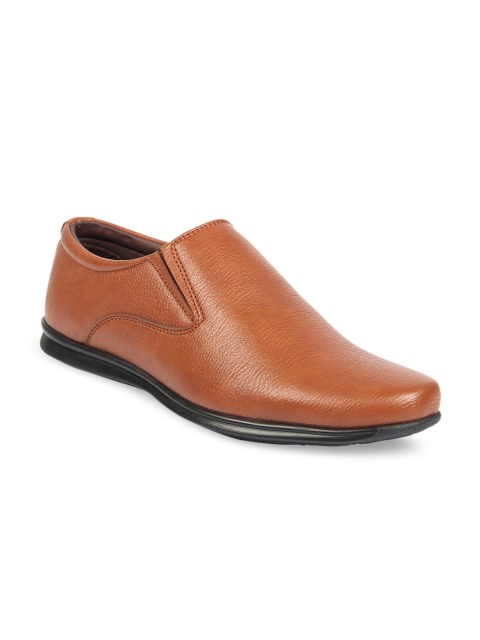 

Respiro Men Tan Brown Textured Formal Slip-Ons