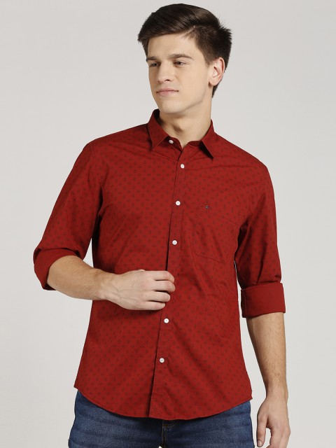 

Peter England Casuals Men Red Slim Fit Printed Casual Shirt
