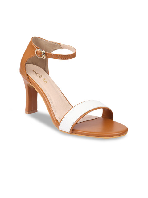 

VALIOSAA Women White Heels