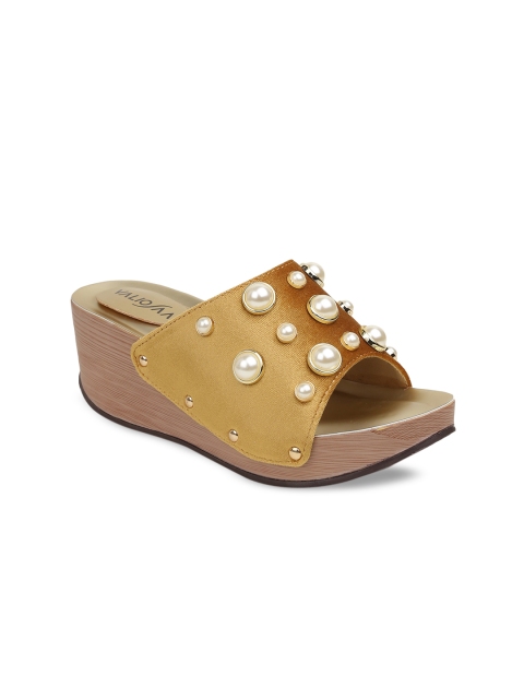 

VALIOSAA Women Gold-Toned Embellished Heels