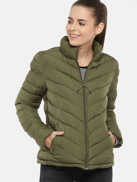 

GAP Women Olive Green Lightweight Puffer Jacket