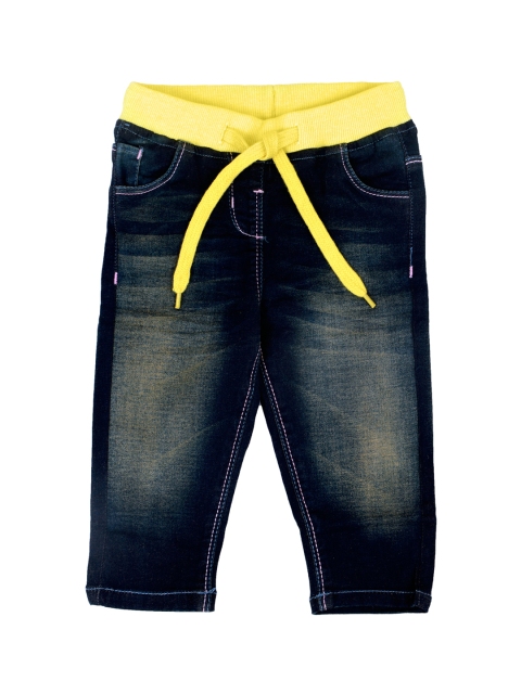 

Tales & Stories Girls Black Regular Fit Lycra Capri