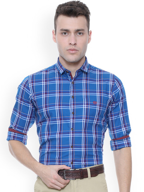 

Van Heusen Sport Men Blue & White Checked Slim Fit Casual Shirt