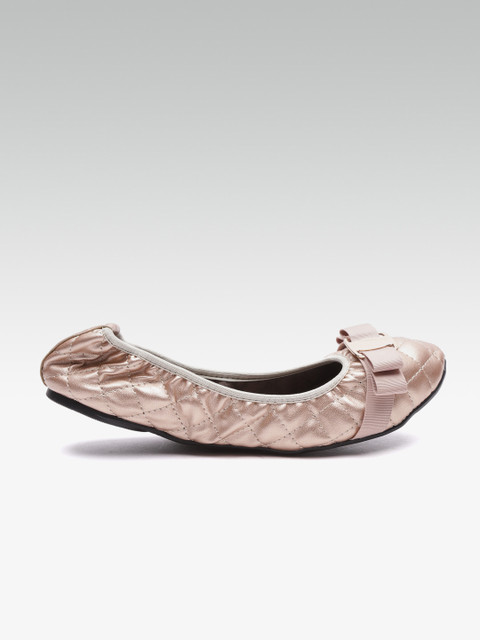 

Carlton London Women Rose Gold Quilted Ballerinas